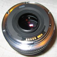 EF50mm/f:1.8 - produktionskode bag på objektivet - klik for større billede